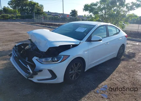2017 Hyundai Elantra Se z USA, uszkodzony, nr VIN 5NPD84LF2HH003093